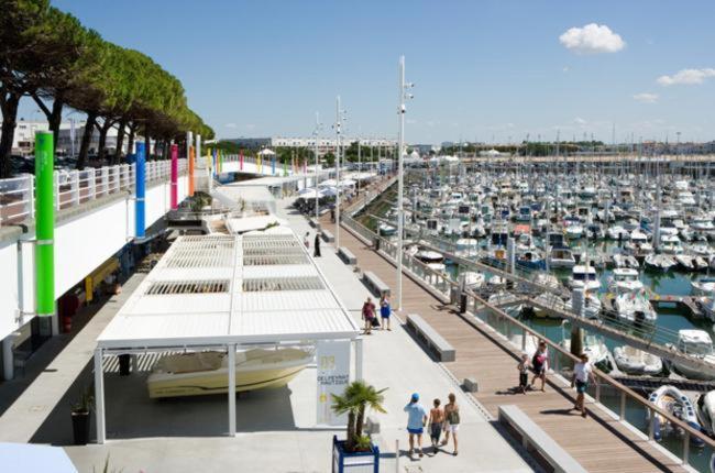 Résidence des Tilleuls proximité plage et commerces Royan Exterior foto